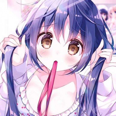 退货女孩演出当天曾说礼服有问题